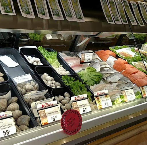 Supermarket «TOPS Friendly Markets», reviews and photos, 3955 Vineyard Dr, Dunkirk, NY 14048, USA