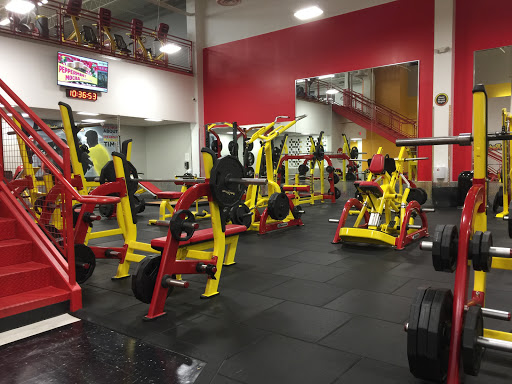 Gym «Retro Fitness of Apopka», reviews and photos, 480 S Hunt Club Blvd, Apopka, FL 32703, USA