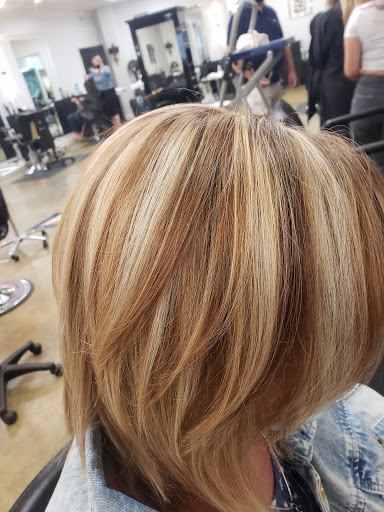 Beauty Salon «Bangz Hair Salon», reviews and photos, 1203 S 43rd St, Wilmington, NC 28403, USA