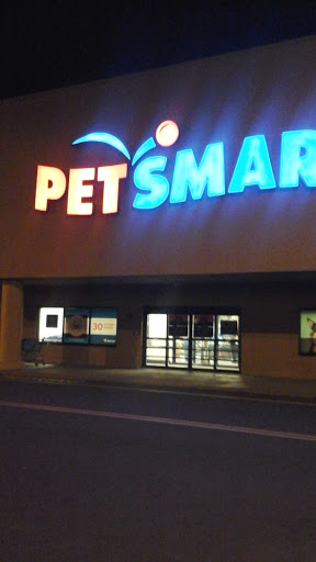Pet Supply Store «PetSmart», reviews and photos, 650 Commerce Blvd, Scranton, PA 18519, USA