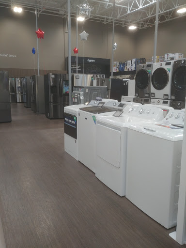 Electronics Store «Best Buy», reviews and photos, 20914 N Frederick Rd, Germantown, MD 20876, USA