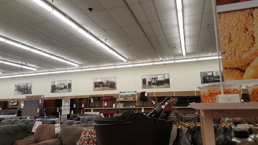 Discount Store «Big Lots», reviews and photos, 400 W Rollins Rd, Round Lake Beach, IL 60073, USA