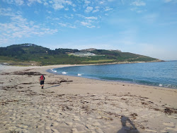 Area de Lourido'in fotoğrafı uçurumlarla desteklenmiş