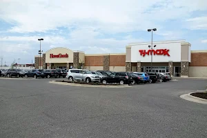 T.J. Maxx & HomeGoods image