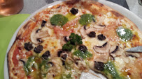 Pizza du Pizzeria Le Colonial à Saint-Jean-de-Monts - n°3