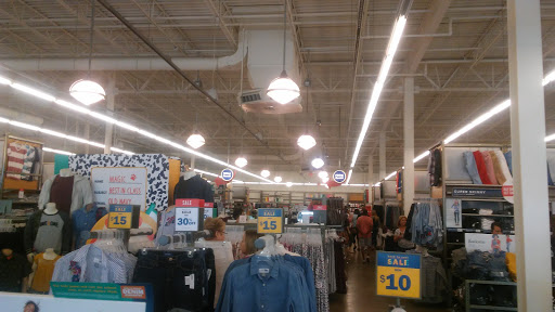 Clothing Store «Old Navy», reviews and photos, 14049 Town Center Blvd, Noblesville, IN 46060, USA