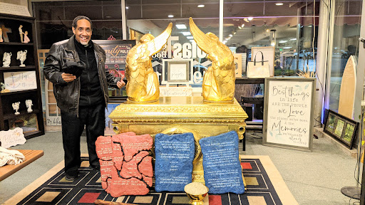 Book Store «Kolas Christian Bookstore», reviews and photos, 2635A Hwy Ave, Highland, IN 46322, USA