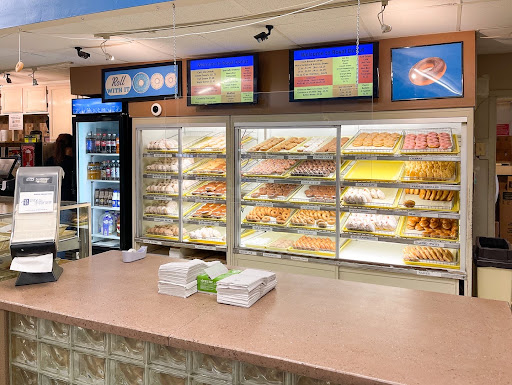 Donut Shop «Royal Donut», reviews and photos, 5759 State Rd, Cleveland, OH 44134, USA