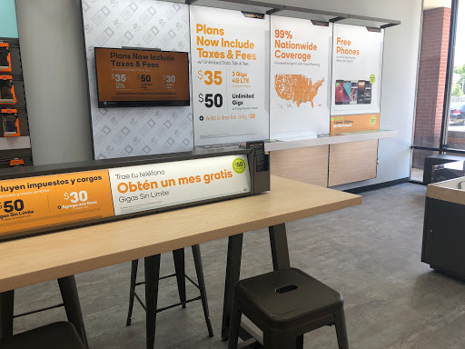 Cell Phone Store «Boost Mobile Store by Haider 14 Wireless Inc», reviews and photos, 4714 Louetta Rd, Spring, TX 77388, USA