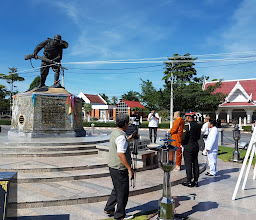 Weerathai Monument photo