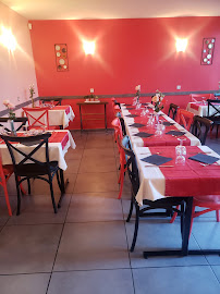 Atmosphère du Restaurant La Bonne Source à Revin - n°12