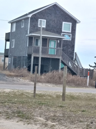 Indoor Lodging «Midgett Realty - Rodanthe Office», reviews and photos, 23198 NC-12, Rodanthe, NC 27968, USA