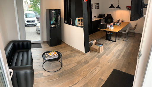 Photo 2 - Active Auto 11