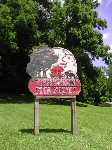 Flea Market «Olde Tyme Flea Market», reviews and photos, 5400 State Rd 46, Nashville, IN 47448, USA