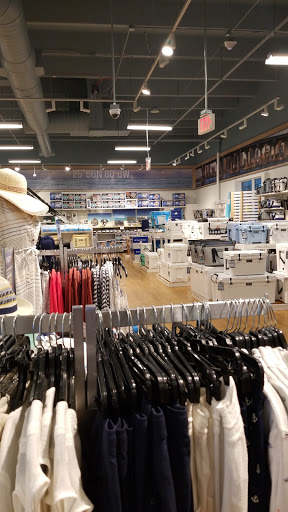 Marine Supply Store «West Marine», reviews and photos, 17641 Biscayne Blvd, Aventura, FL 33160, USA