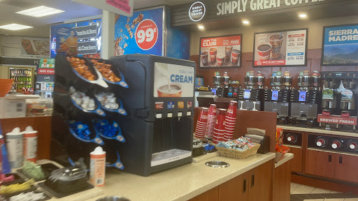 Convenience Store «Holiday Stationstores», reviews and photos, 9444 Lake Dr NE, Forest Lake, MN 55025, USA