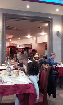 Atmosphère du Restaurant Paradis Soleil Levant à Lieusaint - n°13