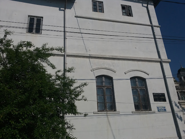 Opinii despre Biblioteca Municipală "George Marincu" în <nil> - Bibliotecă