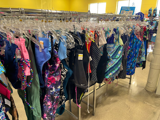 Thrift Store «Goodwill - Maplewood», reviews and photos, 2580 White Bear Ave, Maplewood, MN 55109, USA