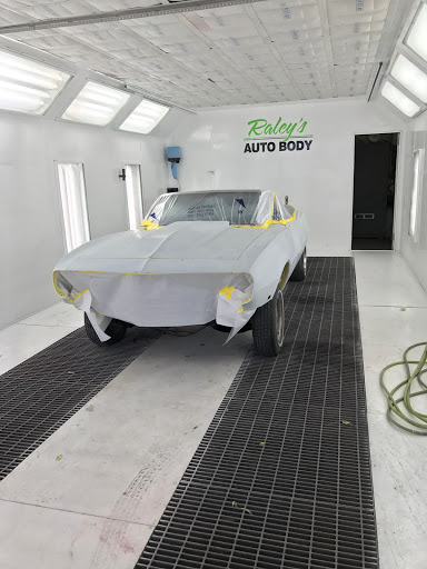 Auto Body Shop «Raleys Auto Body», reviews and photos, 12503 151st Ave E, Puyallup, WA 98374, USA