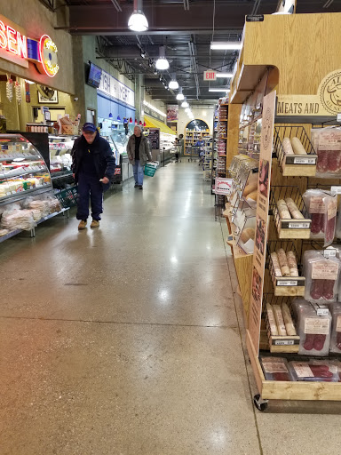 Grocery Store «Market Place On Oakton», reviews and photos, 4817 Oakton St, Skokie, IL 60077, USA