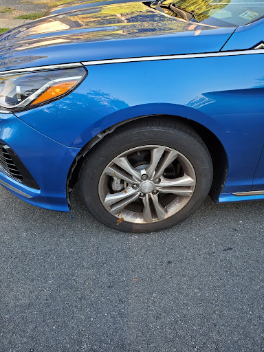 Auto Body Shop «Parrish Body Shop», reviews and photos, 317 Wallace St, Fredericksburg, VA 22401, USA