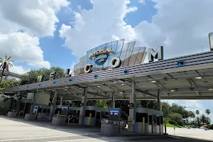 Universal Parking image