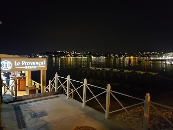 photo n° 21 du Restaurant de spécialités provençales Provencal Beach à Antibes