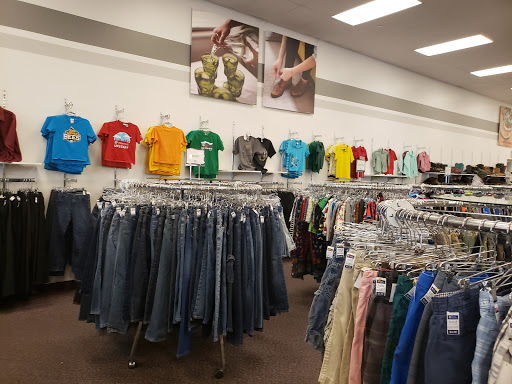 Thrift Store «Deseret Industries Thrift Store», reviews and photos