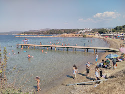 Sirataslar beach'in fotoğrafı ve yerleşim