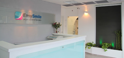 Easy Smile Dental Clinic - Dr. Luke
