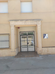 Biblioteca Pública Municipal León de Arroyal. 16709 Vara de Rey, Cuenca, España