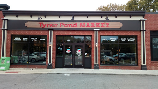 Grocery Store «Tyner Pond Market», reviews and photos, 120 S Audubon Rd, Indianapolis, IN 46219, USA