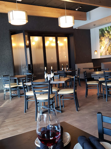 Shopping Mall «Burr Ridge Village Center», reviews and photos, 701 Burr Ridge Pkwy, Willowbrook, IL 60527, USA