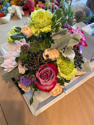 Florist «A Precious Petals Florist», reviews and photos, 1438 S Robert St, West St Paul, MN 55118, USA