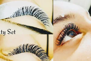 Love Your Lashes - Eyelash Extensions image