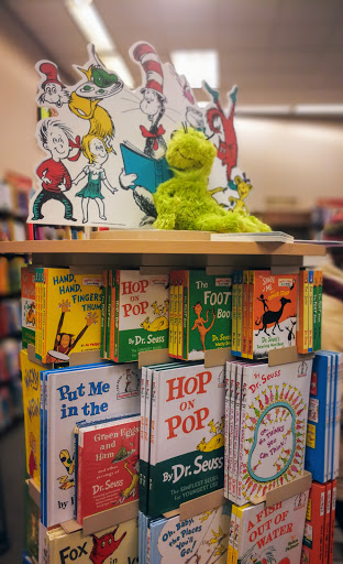 Book Store «Barnes & Noble», reviews and photos, 1991 Sproul Rd, Broomall, PA 19008, USA