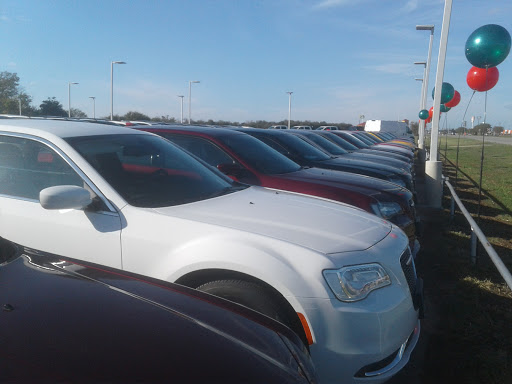 Car Dealer «Yaklin Chrysler Dodge Jeep RAM», reviews and photos, 1550 W Kingsbury St, Seguin, TX 78155, USA