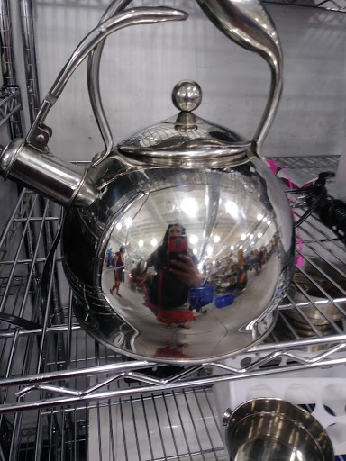 Donations Center «Goodwill Industries», reviews and photos