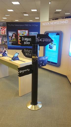 Book Store «Barnes & Noble», reviews and photos, 210 Andover St, Peabody, MA 01960, USA