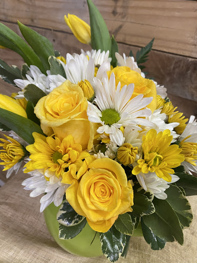 Florist «Toles Flowers», reviews and photos, 627 Nichol Ave, Anderson, IN 46016, USA