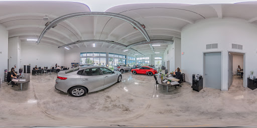 Car Dealer «SuperAutos Miami», reviews and photos, 8258 NW 58th St, Doral, FL 33166, USA