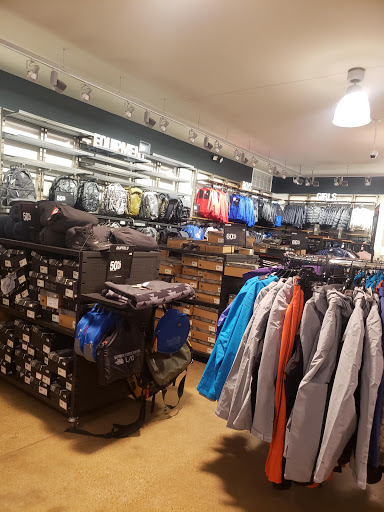 Clothing Store «The North Face Outlet», reviews and photos, 1201 Lighthouse Pl, Michigan City, IN 46360, USA