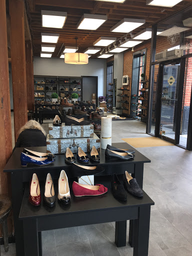 Shoe Store «Comfort One Shoes», reviews and photos, 201 King St, Alexandria, VA 22314, USA