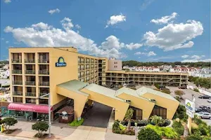 Days Inn by Wyndham Virginia Beach At The Beach image