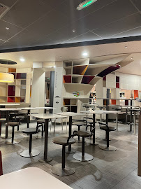 Atmosphère du Restaurant de hamburgers McDonald's Parc des expositions à Bordeaux - n°2