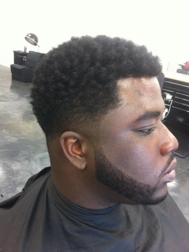 Barber Shop «Moetown’s Barber Shop», reviews and photos, 10030 Cross Creek Blvd, Tampa, FL 33647, USA