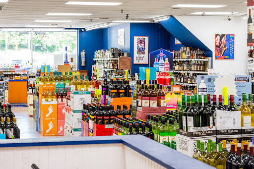 Liquor Store «Skytop Liquors», reviews and photos, 608 Nottingham Rd, Syracuse, NY 13224, USA