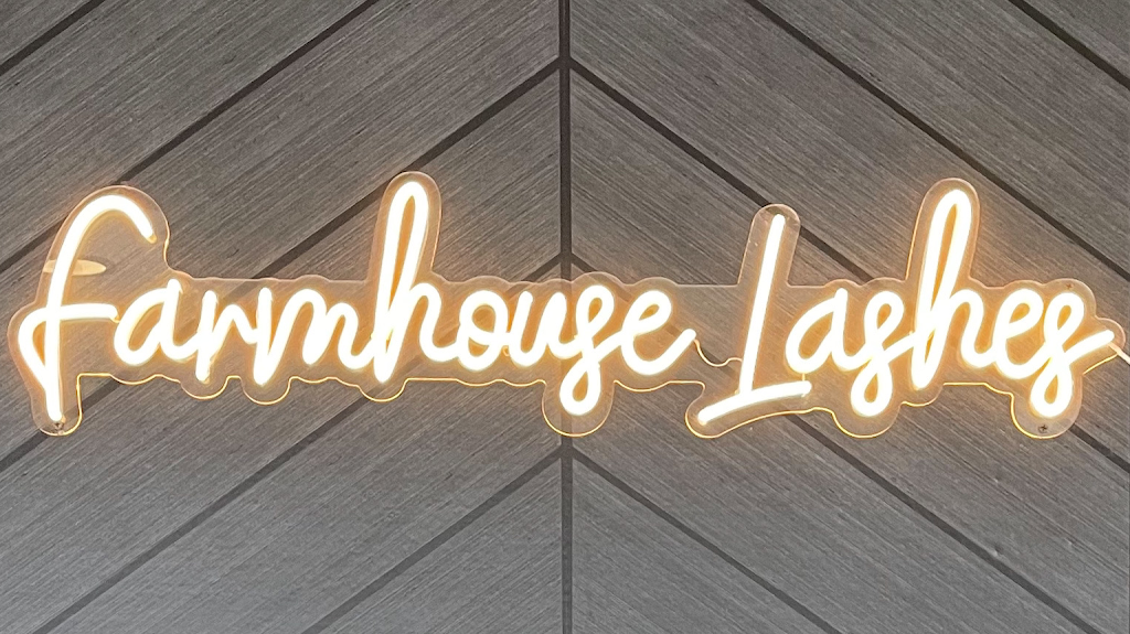 Farmhouse Lashes 55337