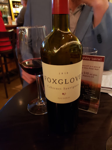 Wine Store «Cellar Door», reviews and photos, 5150 Main St A, Downers Grove, IL 60515, USA